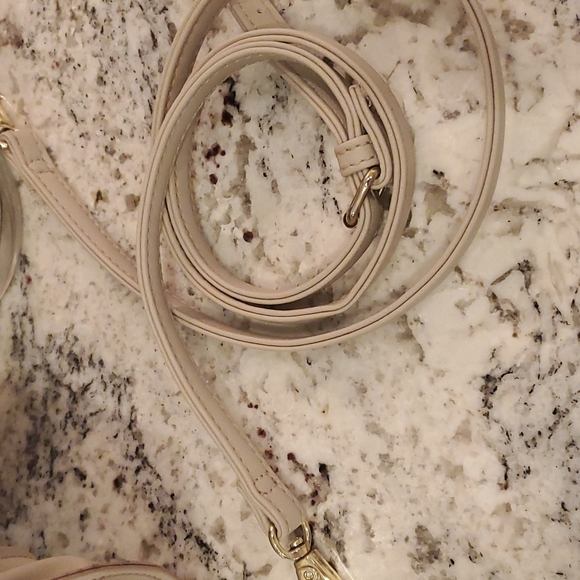 Danielle Nicole Shoulder Bag - Picture 2 of 6